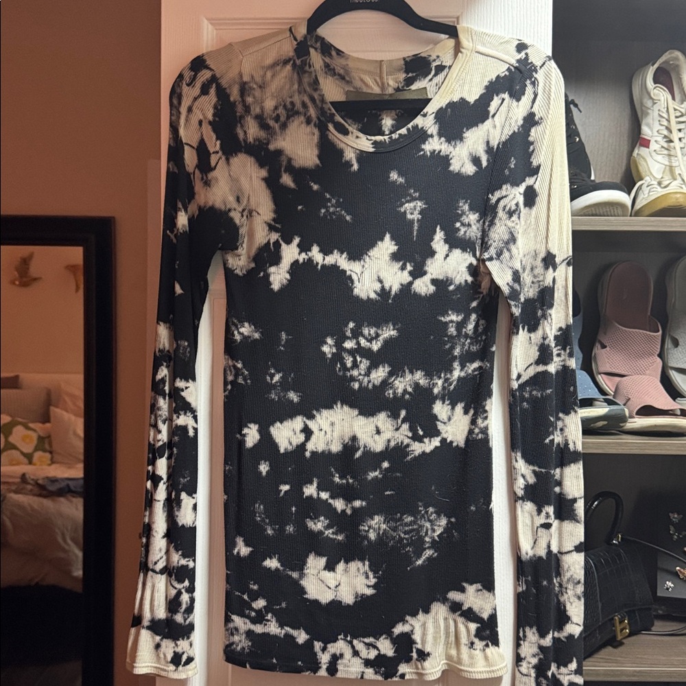Enza Costa Tie-Dye Crew Neck Sweater - Black and White